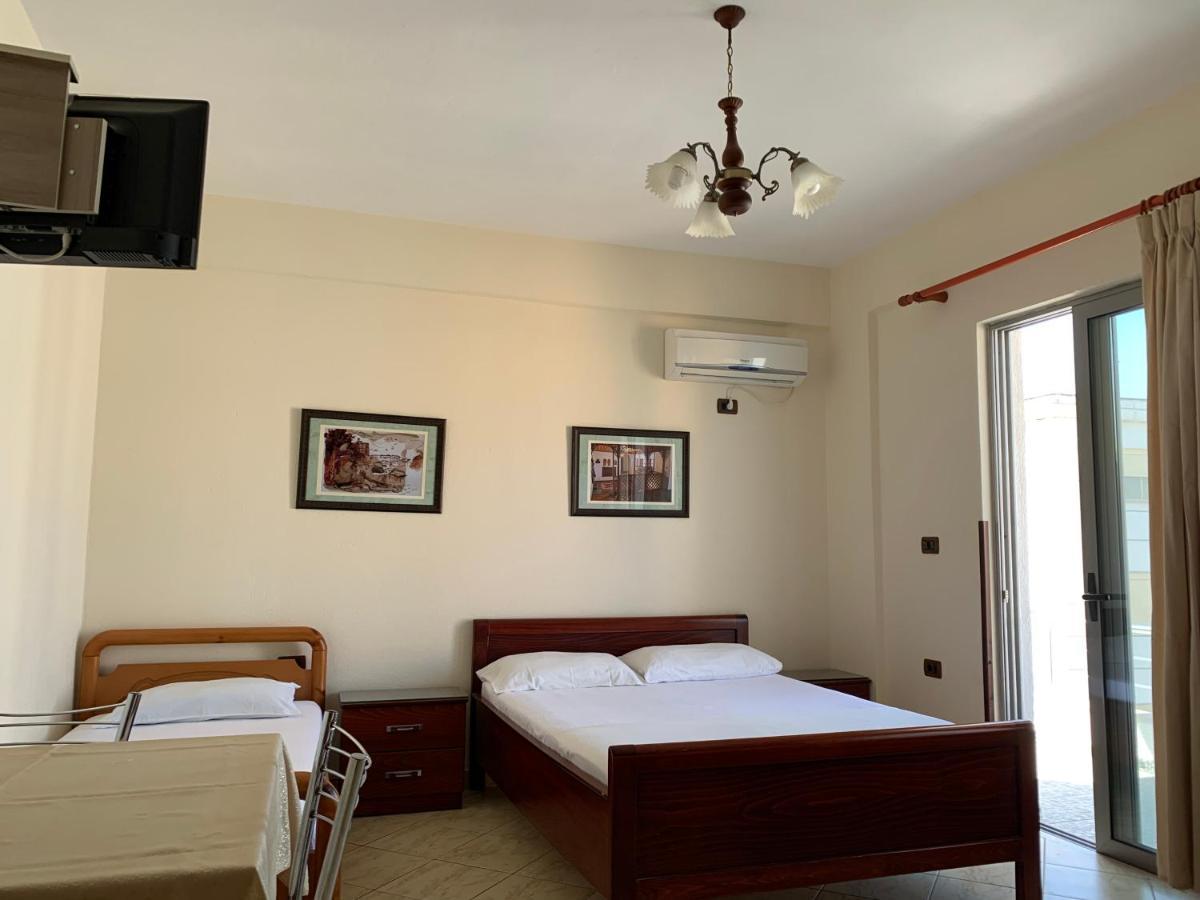 The First Hotel Saranda Exterior foto