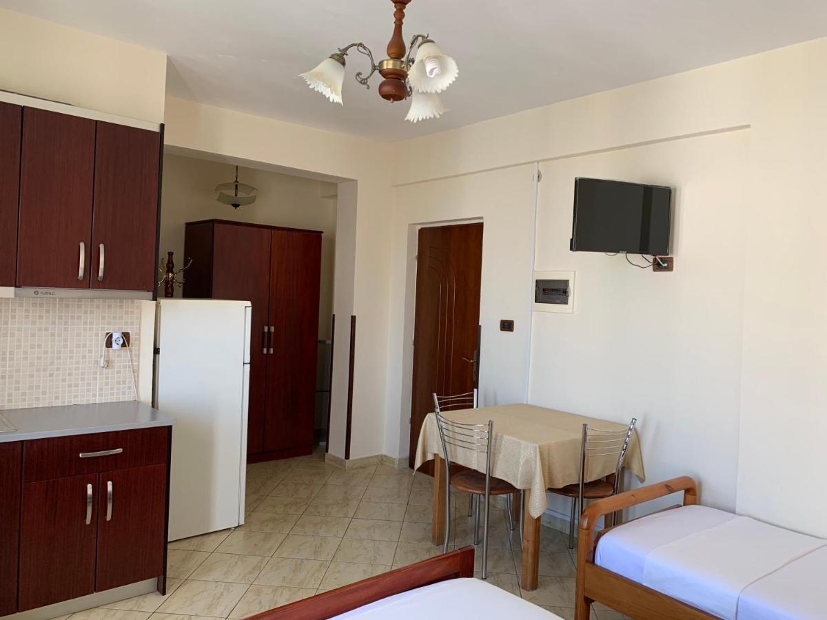 The First Hotel Saranda Exterior foto