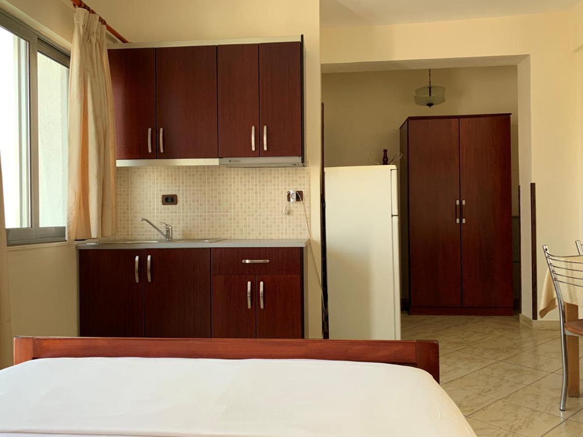 The First Hotel Saranda Exterior foto